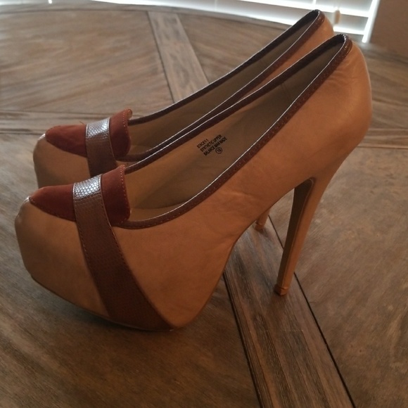 Heel - Picture 3 of 3